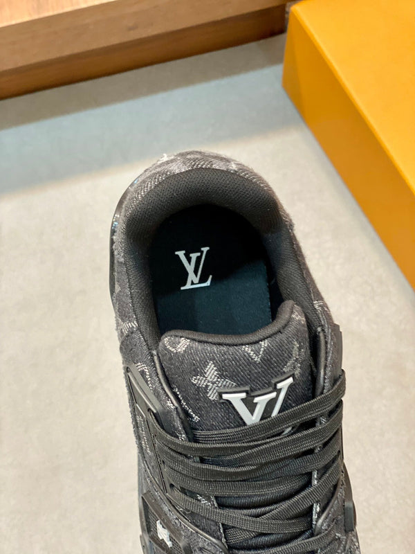 LV TRAINER SNEAKER MONOGRAM BLACK