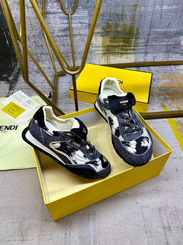 Fendi Wave Pulse Lace-up Grey Black Sneakers Suede 575431