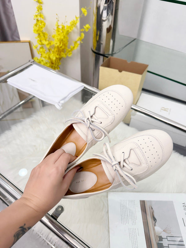 The Row 2026 New Lace-up Loafers flat in White Sheepskin 576850