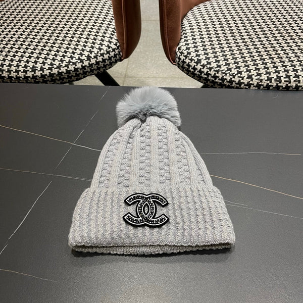 Chanel Knitted Beanie Gray in Fibrous 979985