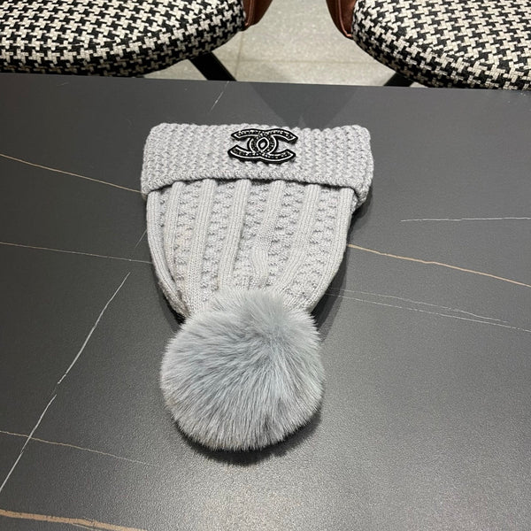 Chanel Knitted Beanie Gray in Fibrous 979985