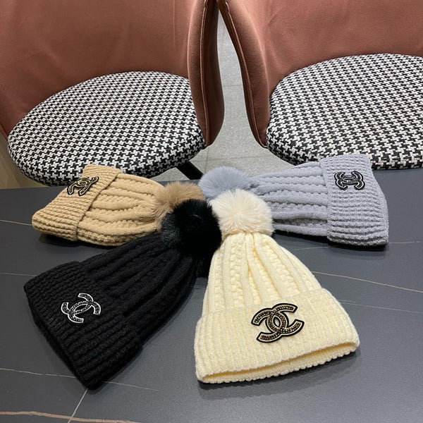 Chanel Knitted Beanie Gray in Fibrous 979985