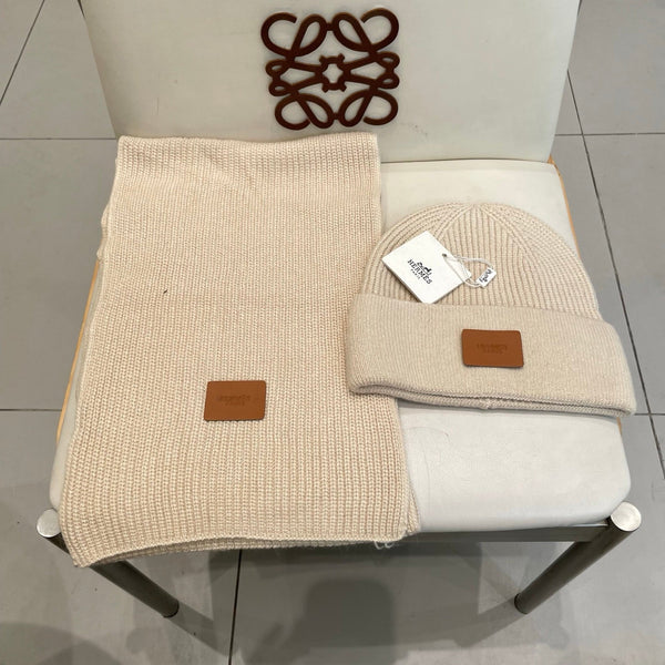 Hermes Classic Hat & Scalf Set Cream Rabbit Fur 980199