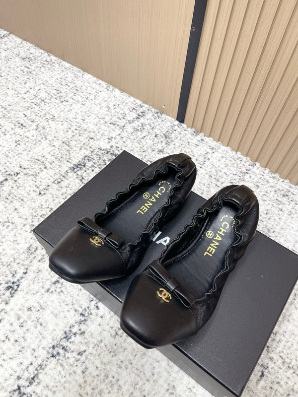 Chanel 26 Ruffle Black Ballet Flats in Lambskin 591373