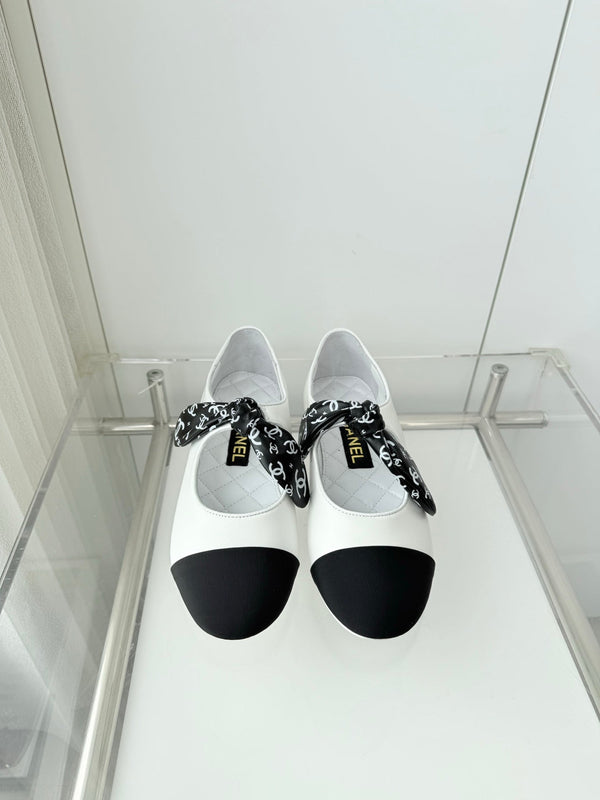 Chanel 26 Double C Heel Pump With Silk Ribbon White Lambskin 597334