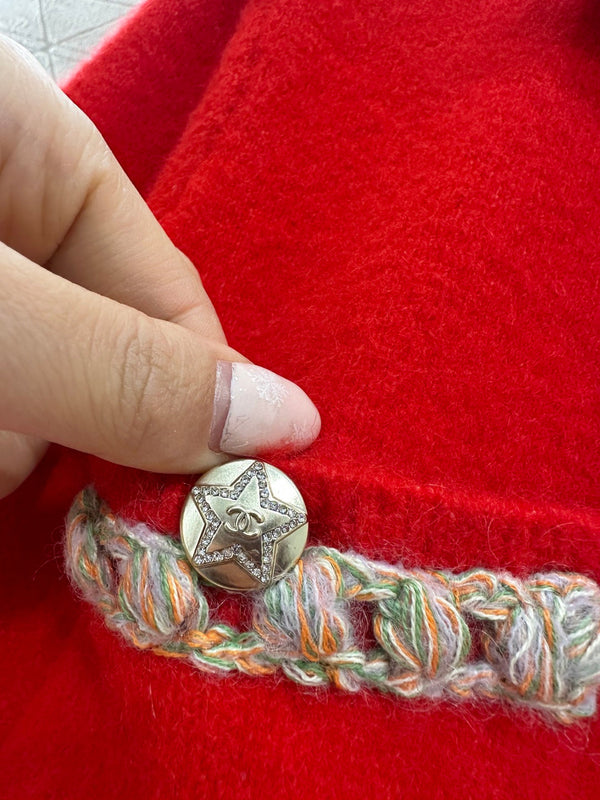 Chanel 25 Knitted Cardigan with Contrasting Trim Red in Wool 801436