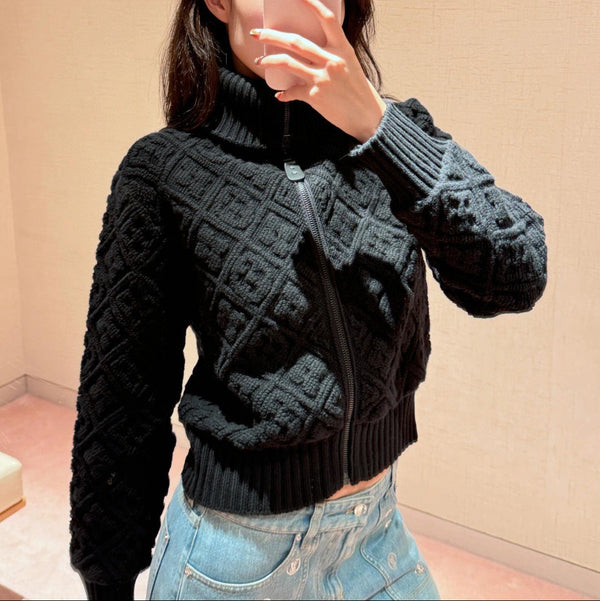 LV 25 Logo Pattern Collared Knit Cardigan