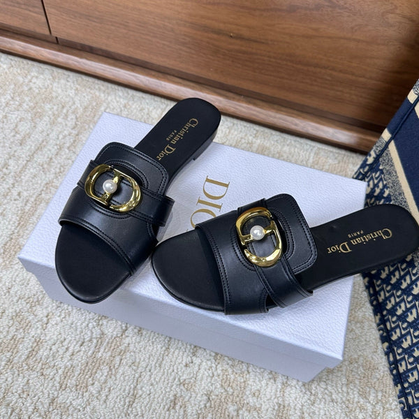 CD Montaigne Sandals Black in Calfskin 598176