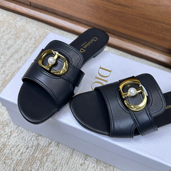 CD Montaigne Sandals Black in Calfskin 598176