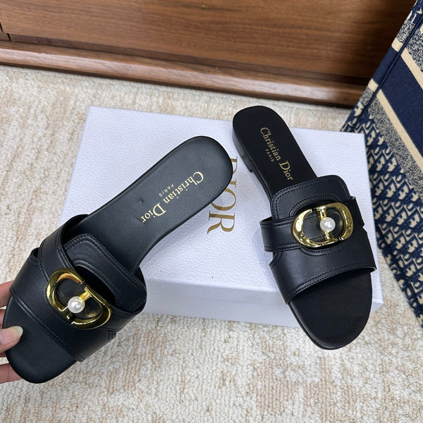 CD Montaigne Sandals Black in Calfskin 598176