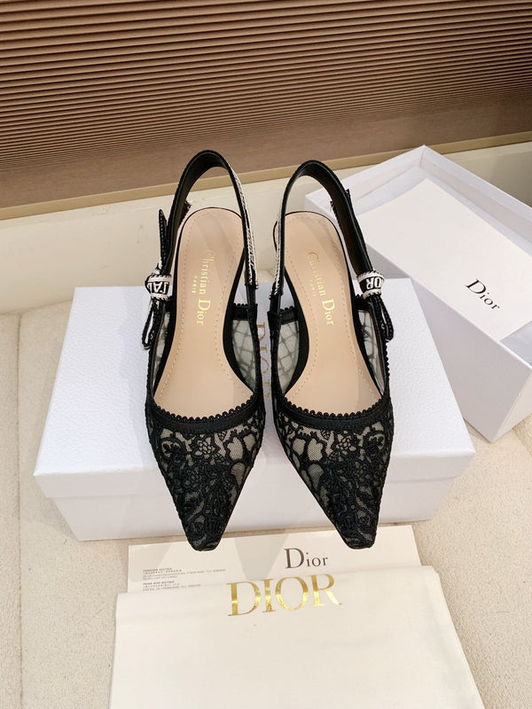 CD Ribbon Lace Open-toe Black Sandals 65 in Sheepskin 598115