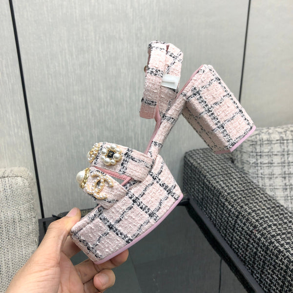 Chanel 26 Runway Style High-Heeled Sandals Pink in Tweed Fabric 602480