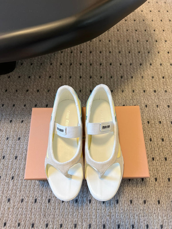 Miu Miu 26 Mary Jane Casual Flip-Flops White Blue in Mesh fabric 614739