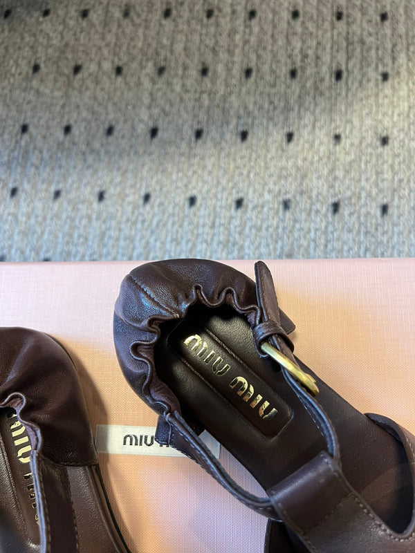 Miu Miu 26 Roman Sandals Brown in Cowhide 614721