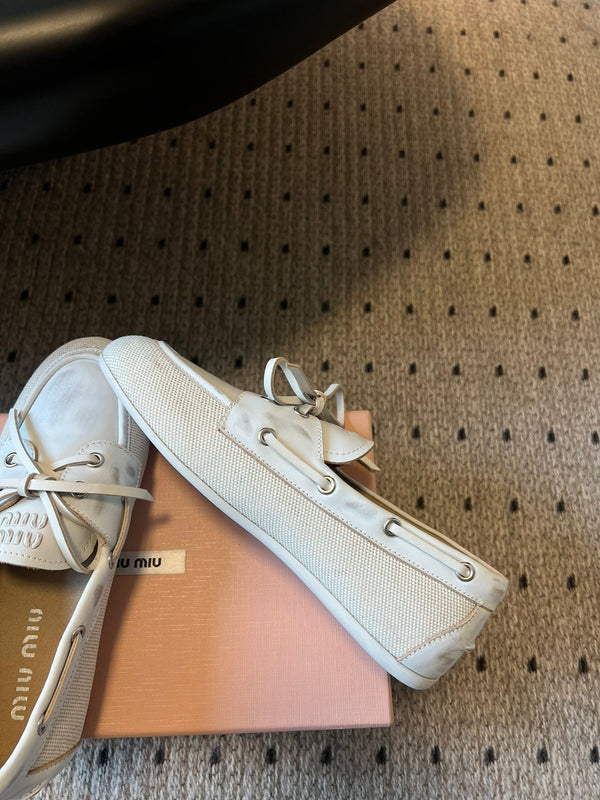 Miu Miu 26SS Bow-Knot Loafers Cream in Sheepskin 614563