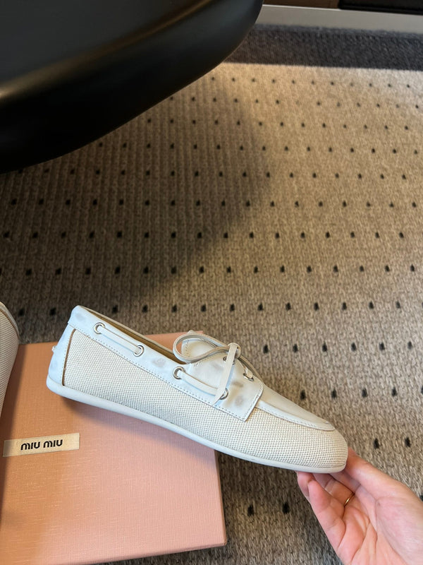 Miu Miu 26SS Bow-Knot Loafers Cream in Sheepskin 614563