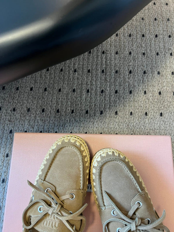 Miu Miu 26ss Loafer Taupe in Suede With Raffia Straw 614558