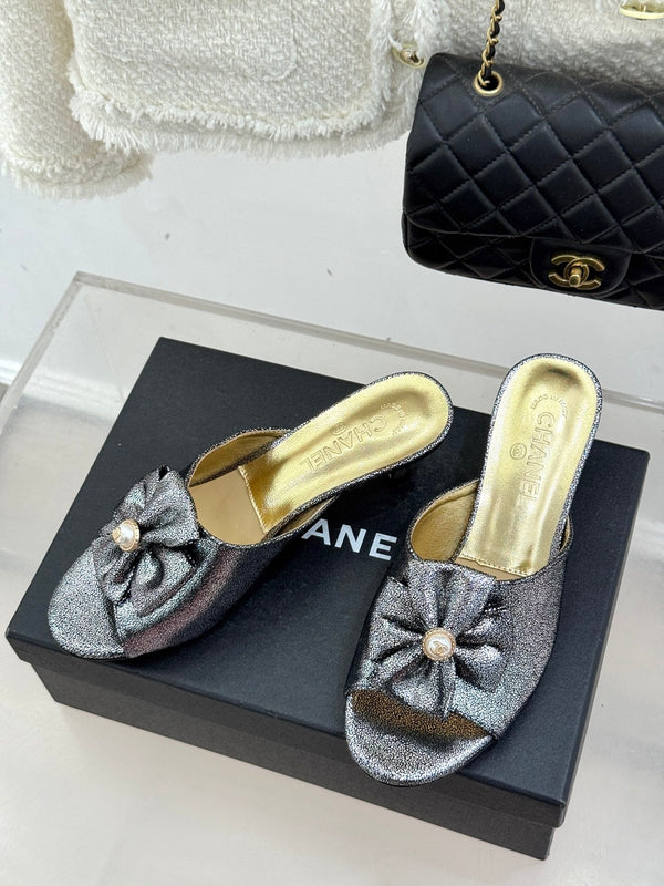 CC 26s Bow Slippers High Heel 35mm Dark Silver Metallic Satin Sheepskin 615747