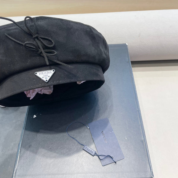 Prada 25 Women's Beret Black in Cloth 123100
