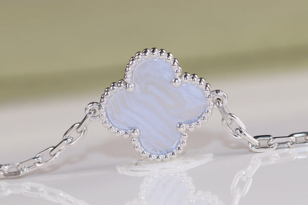 VCA Clover Blue Mop 5 Motifs Sliver Bracelet