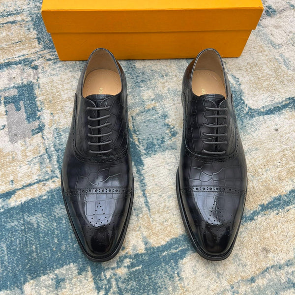 LV LACE-UP SHOES IN BLACK CALFSKIN