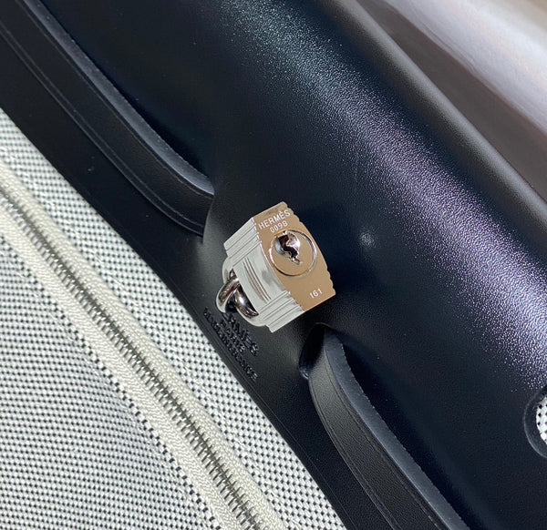 HM Pegase Pop Herbag Zip 31 White Black Canvas Black Cowhide Leather