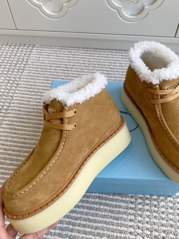 Prada Chukka Boots Brown Suede White Shearing 564163