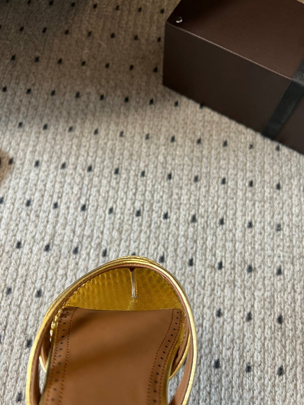 Alaia 25 Infradito Fishnet Flat Mules Gold Lampskin 303709