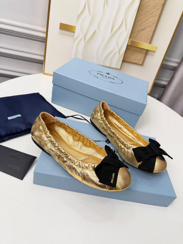 Prada 26s Bow Ballet Flats Gold Metalic Leather 624084