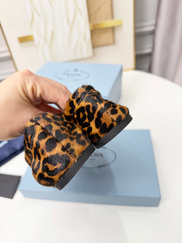 Prada 26s Bow Ballet Flats Leopard Horse Hair 624085