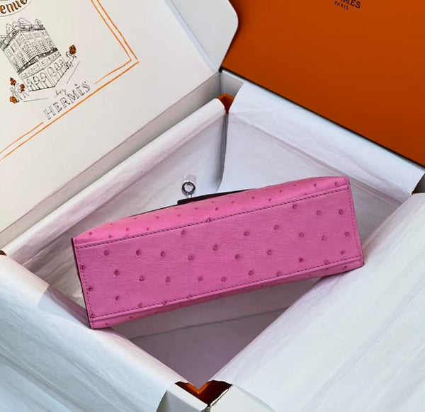 HM Kelly Pochette 20cm Bubblegum Pink Ostrich Leather Silver Hardware