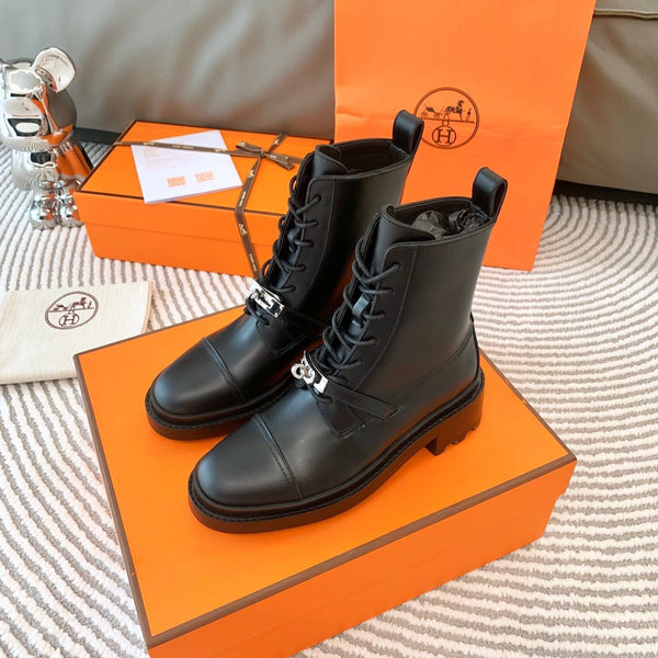 HM Funk Motorcycle Ankle Boots with Kelly Buckle Black Cafskin