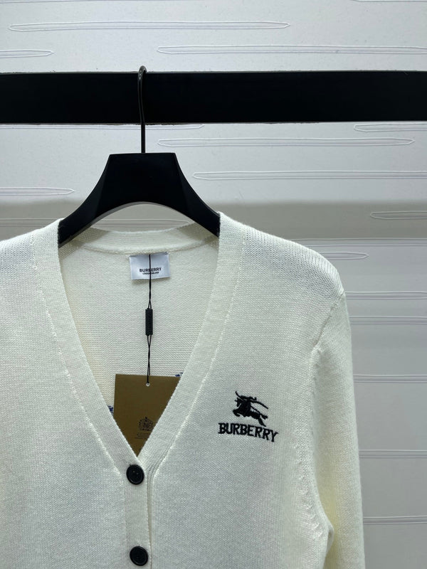 Burberry 25 V-neck Long-sleeved Cardigan Wool