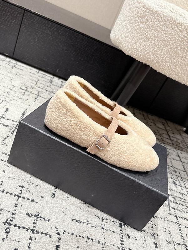 Alaia 2025 Ballet Flat Beige Wool 558649