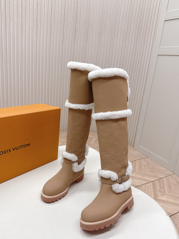 LV 2026 Territory Flat Thigh Boot Beige White Nubuck Calf Leather 595434