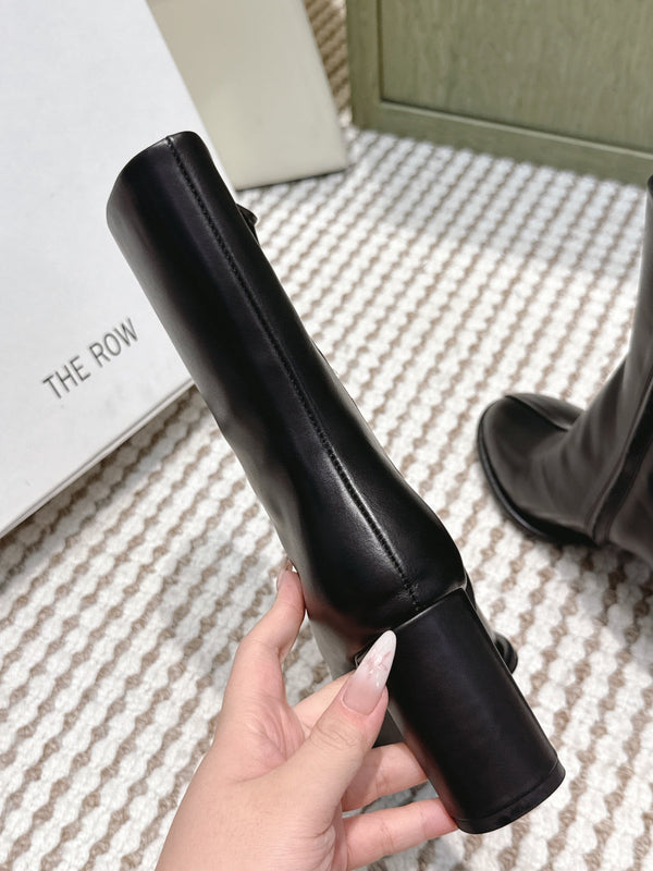 The Row 2025 Chunky Heel Round Toe Ankle Boot Black Leather 572087