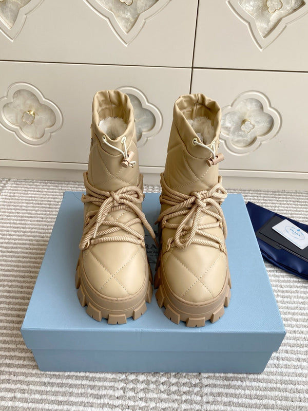 Prada 25 Shearling Apres-ski Boots Beige Calfskin 501449