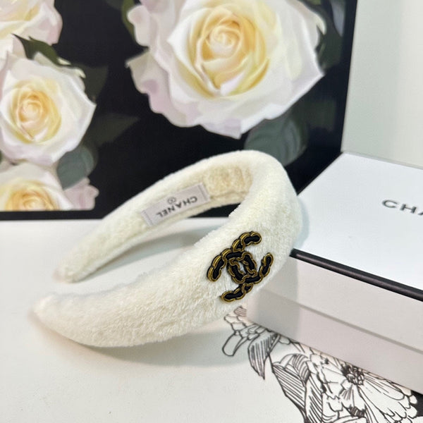 WHITE SHEARLING HEADBAND 151384