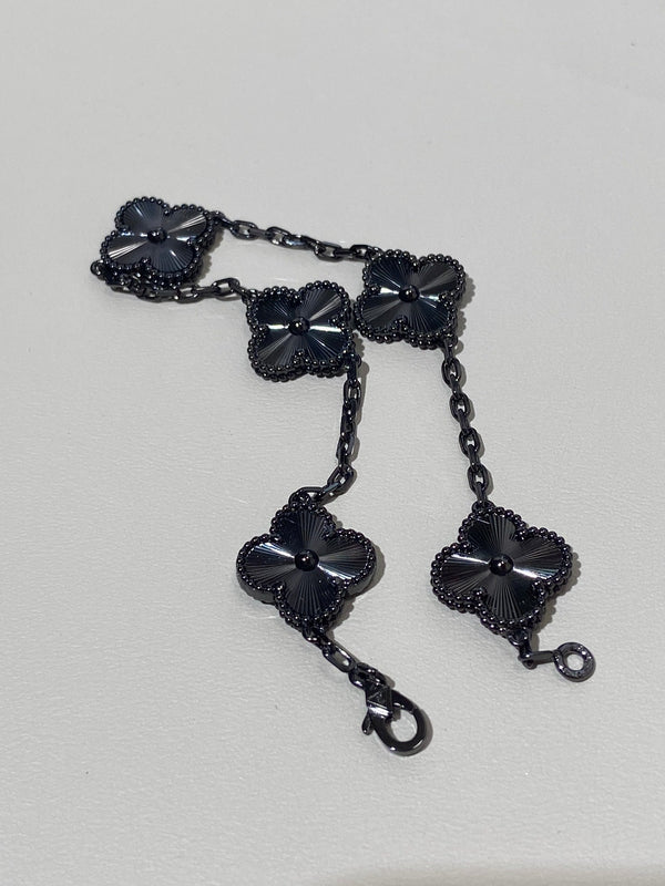 VCA Clover Vintage Black 5 Motifs Black Bracelet