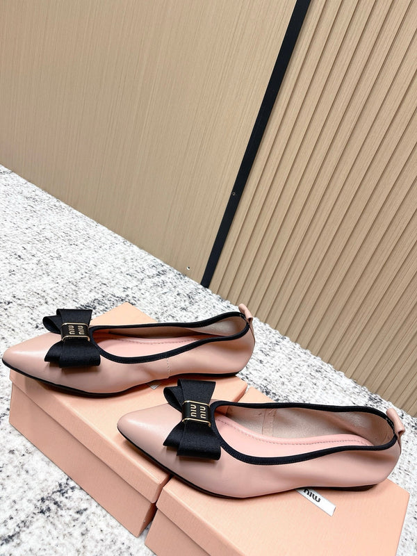 Miu Pointed-Toe Ballet Flats Light Pink Sheepskin 591565