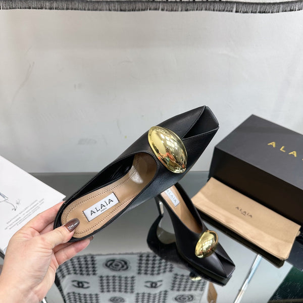 ALAIA AZZEDINE HIGH HEELS IN BLACK CALFSKIN WITH GOLD HARDWARE