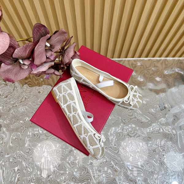 Ballerina In Toile Iconographe 20mm In White Mix Grey Brown Cotton Canvas And Lambskin 102830