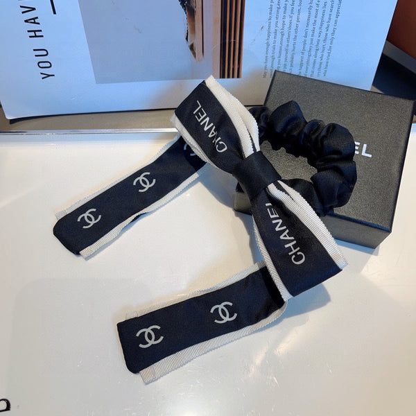 BLACK SILK SCRUNCHIE 432780