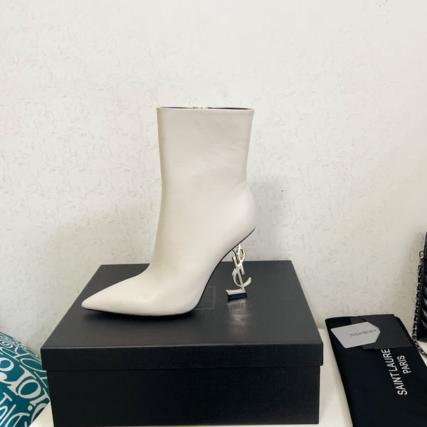 YSL 2025 Logo Metal Heel Ankle Boot White Cowhide 575003