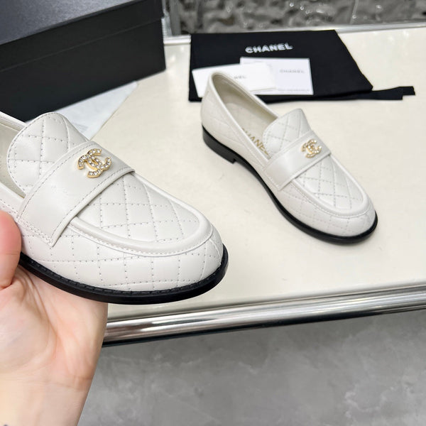 CC 25 Loafer White Cowhide 338672