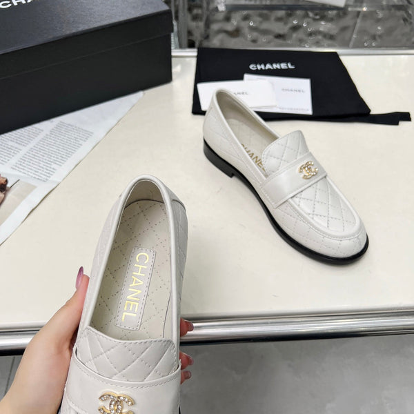 CC 25 Loafer White Cowhide 338672