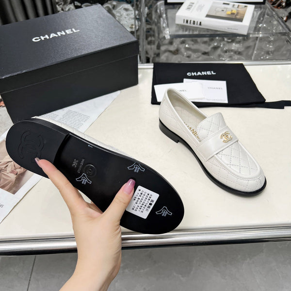 CC 25 Loafer White Cowhide 338672