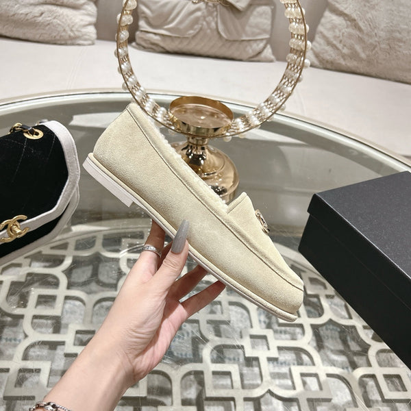 CC 25A Loafer Light Beige Sherpa Suede