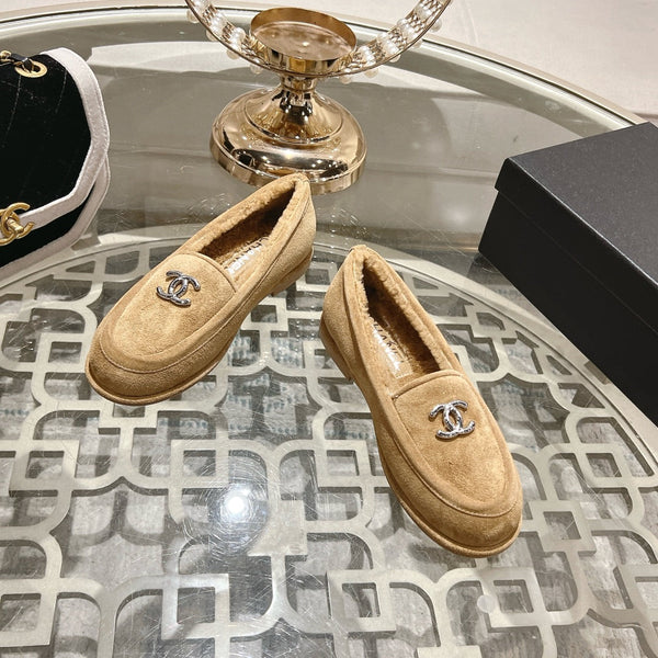 CC 25A Loafer Beige Sherpa Suede