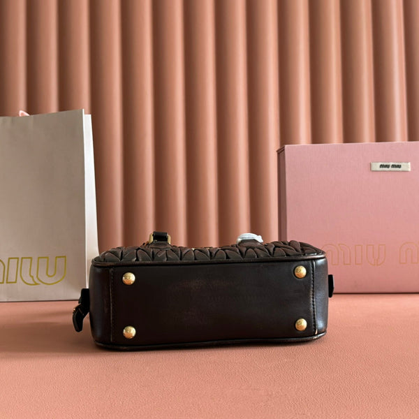 Miu Arcadie Matelassé Bag 22cm Black Nappa Leather